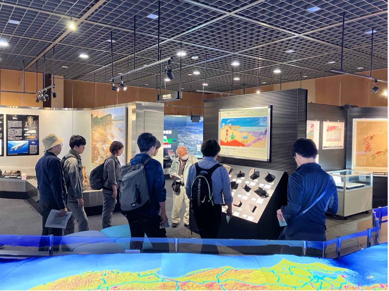 地質標本館の見学